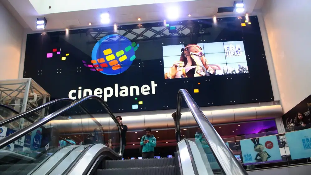 Cineplanet Costanera